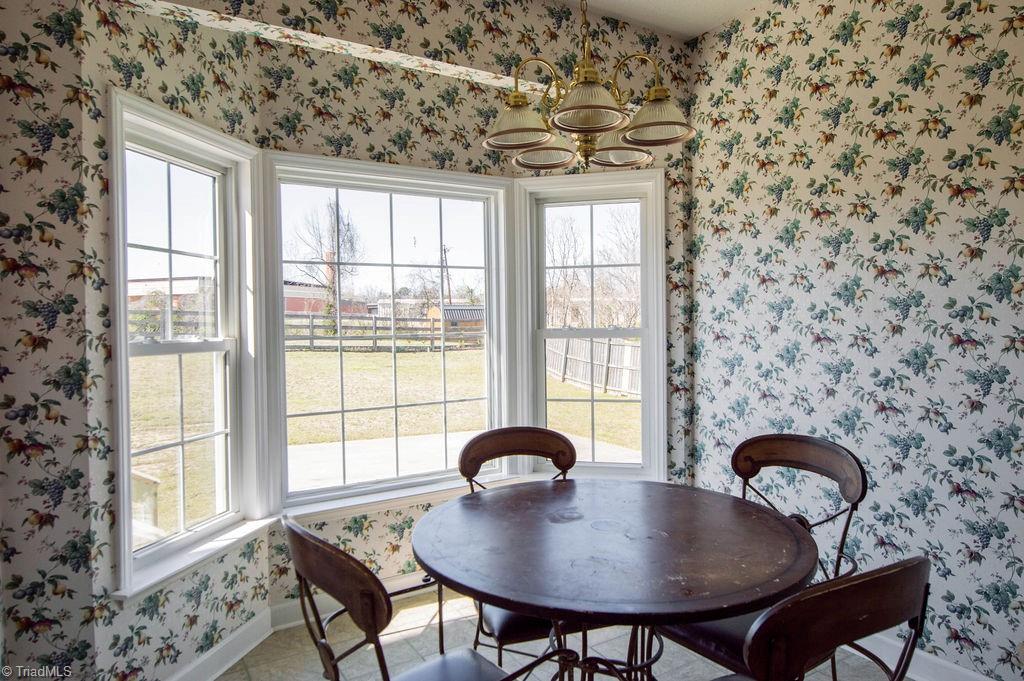 185 Beech Ridge Road Thomasville, NC 27360 - Photo 11 of 28 Gallery Image 11