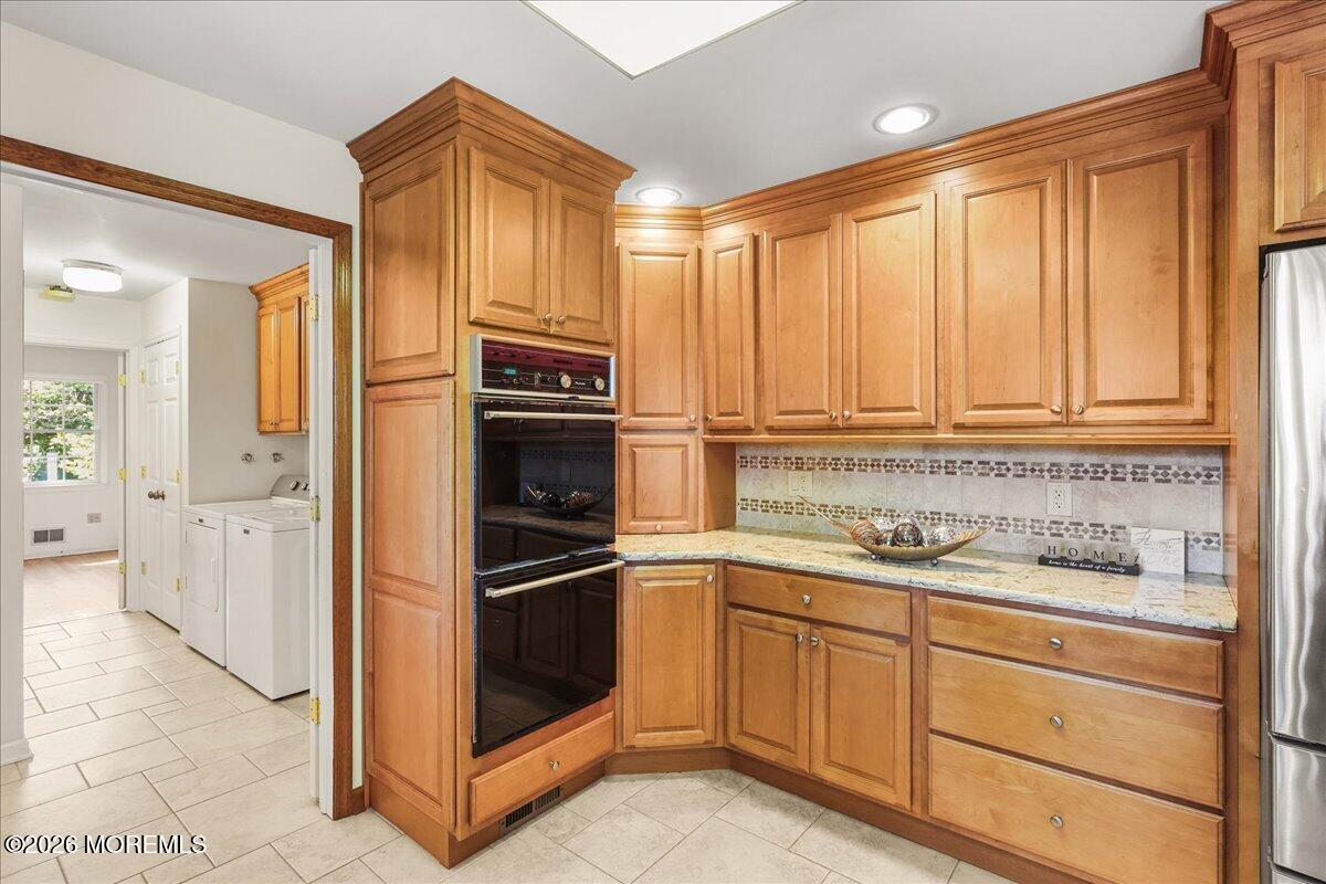 6 Rimwood Drive Lincroft, NJ 07738 - Photo 18 of 58 32-Kitchen
