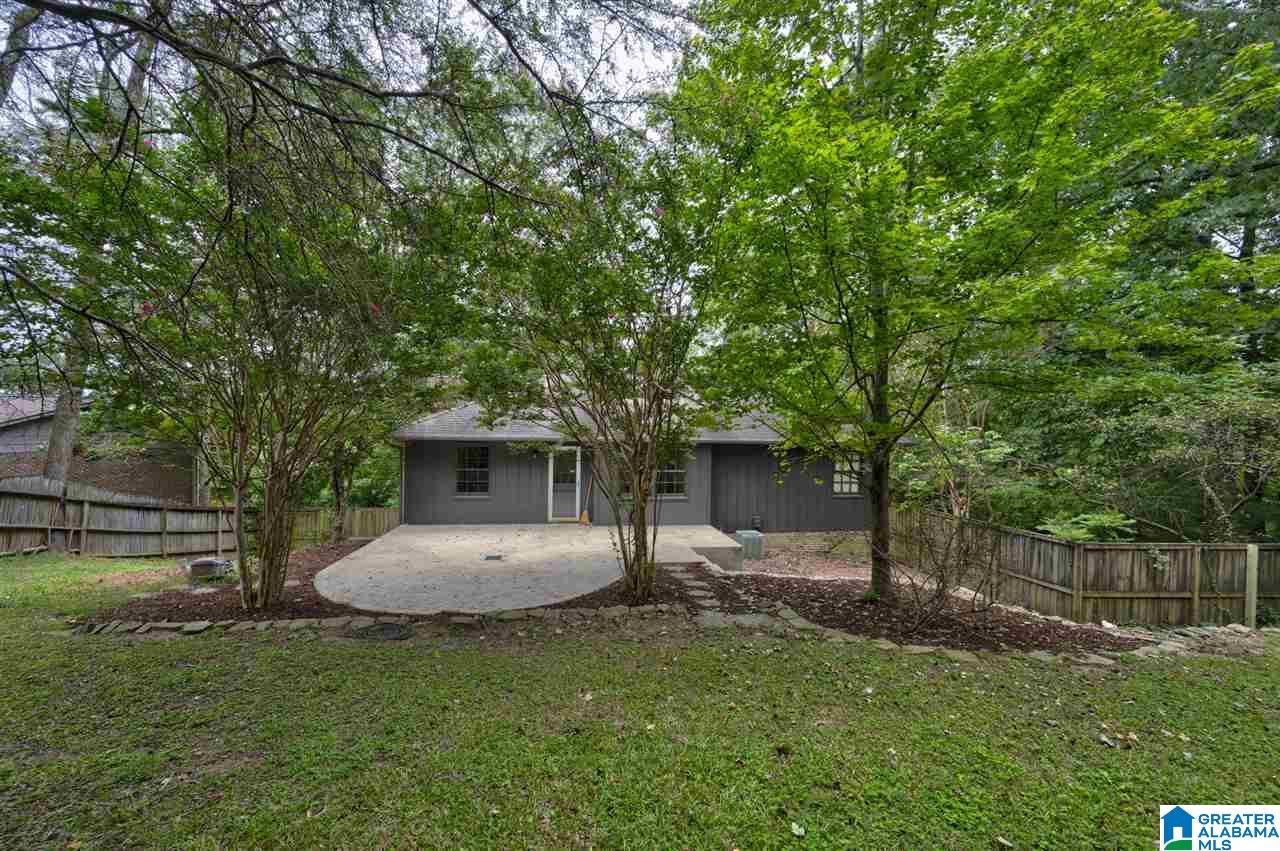 5532 Hunters Hill Road Birmingham, AL 35210 - Photo 7 of 35