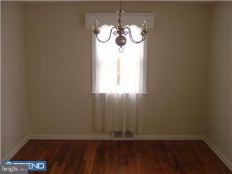 500 Holmes Road Morton, PA 19070 - Photo 2 of 10 Dining Room