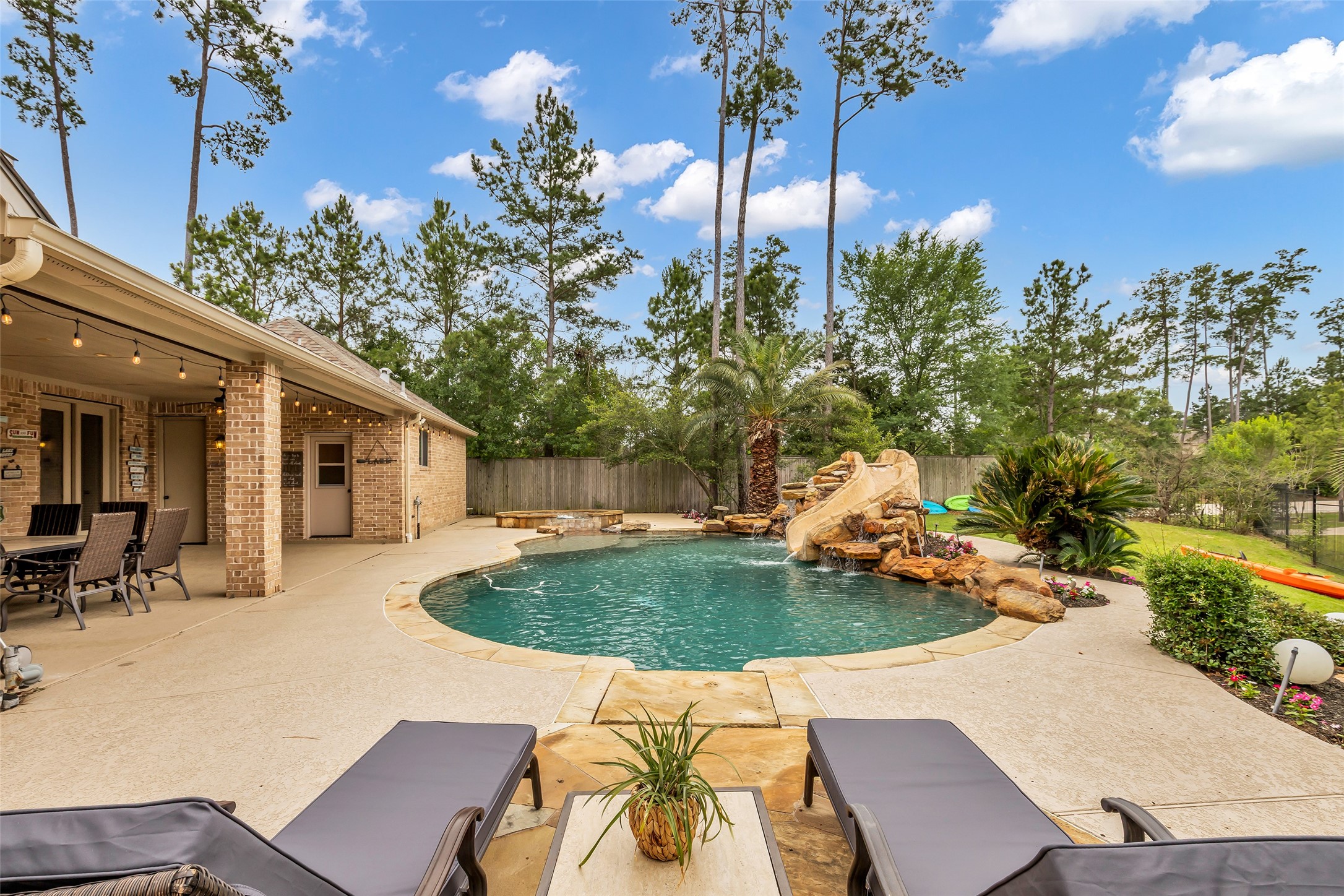 3 Mosaic Point Place Spring, TX 77389 - Photo 36 of 46