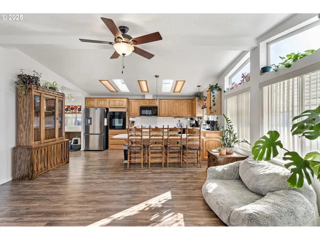 $130,000 | 1699 North Terry Street, Unit 156, Eugene, OR 97402