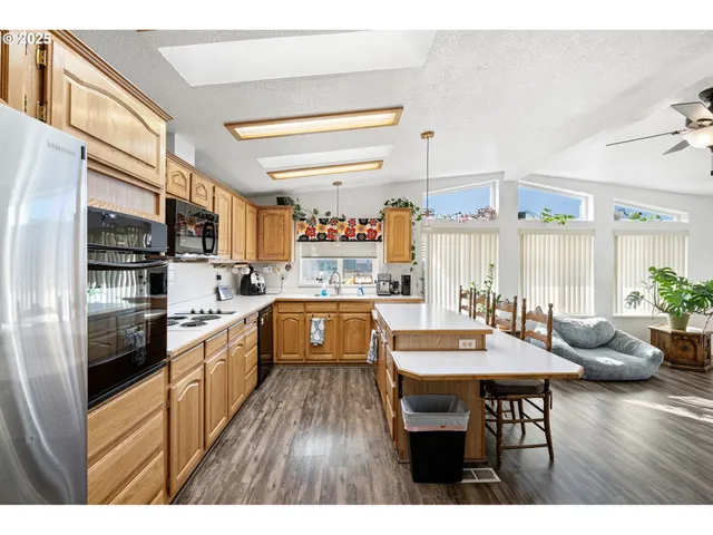 $130,000 | 1699 North Terry Street, Unit 156, Eugene, OR 97402