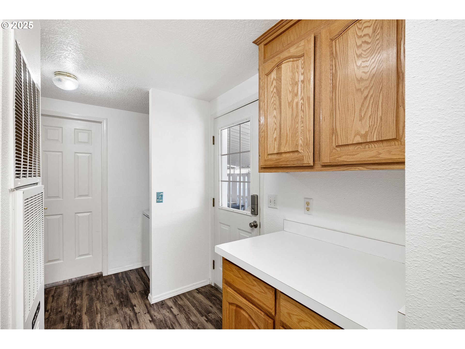 1699 North Terry Street, Unit 156 Eugene, OR 97402 - Photo 31 of 47