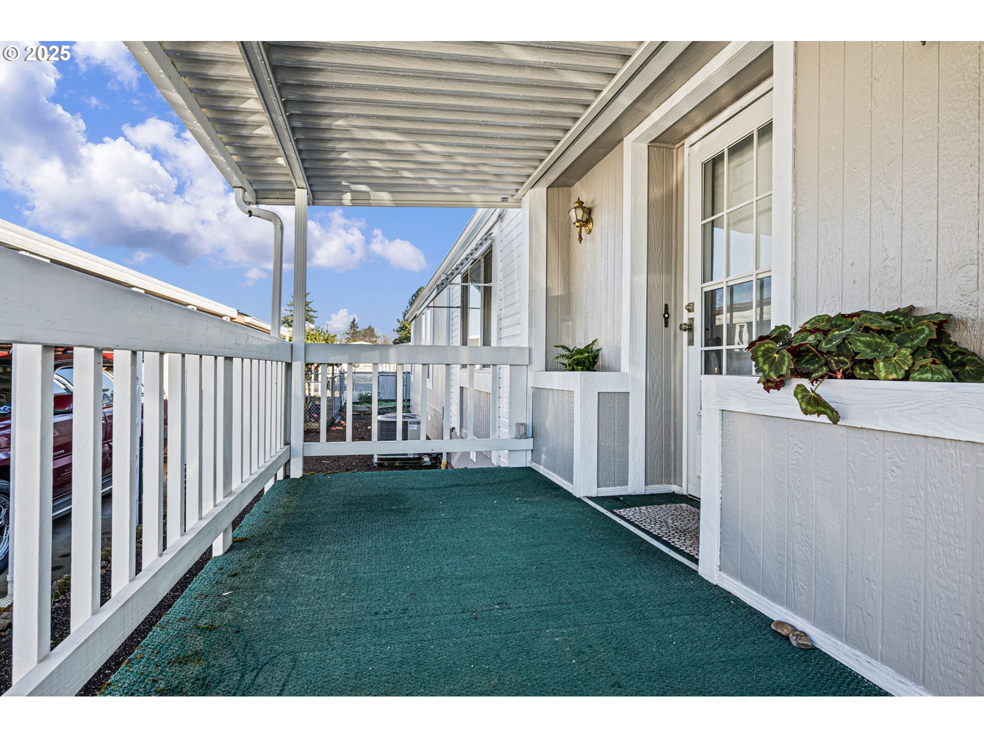 1699 North Terry Street, Unit 156 Eugene, OR 97402 - Photo 4 of 47