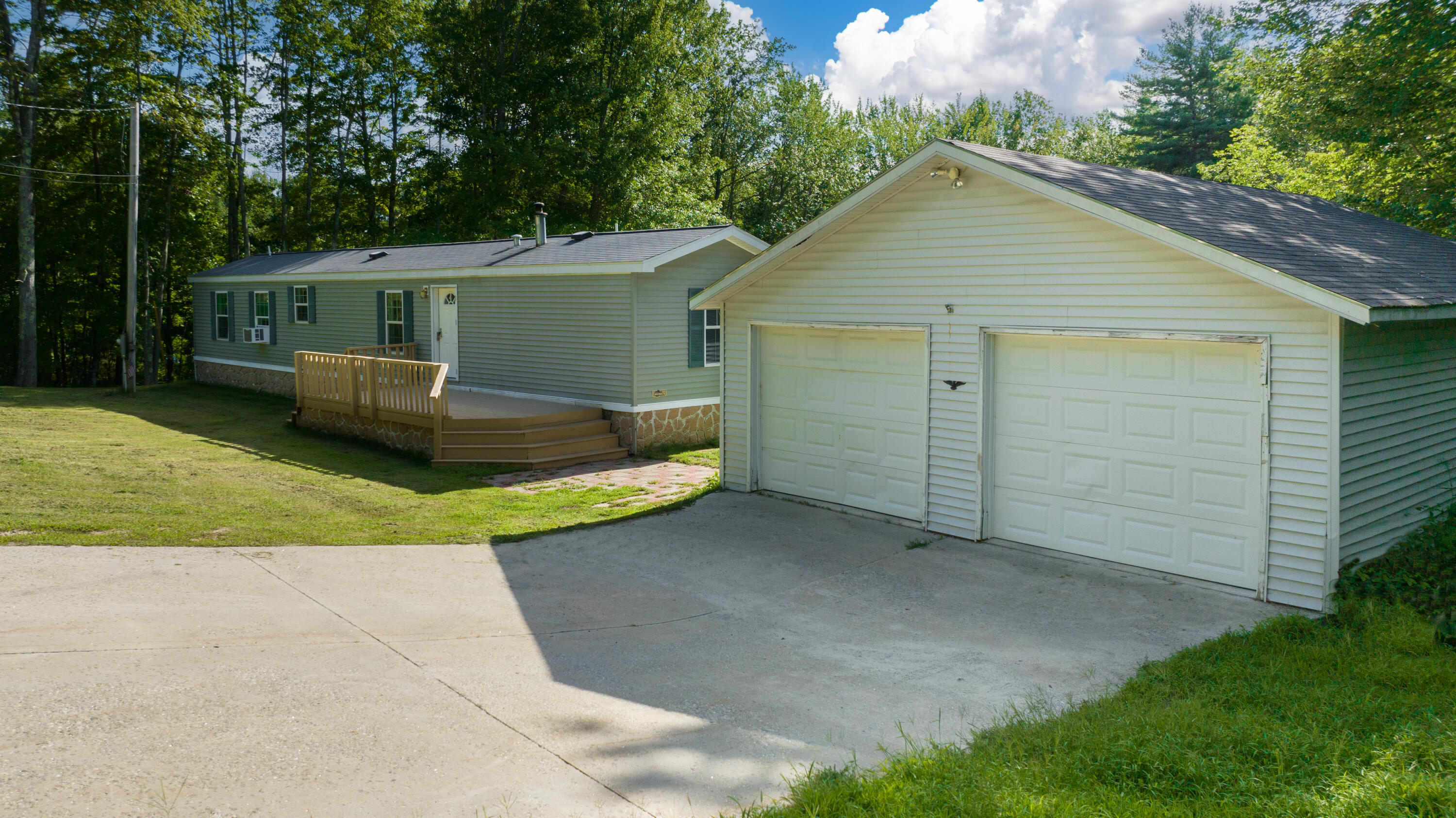 330 Garfield Road Minot, ME 04258 - Photo 1 of 30 330 Garfield Rd, Minot, ME-28