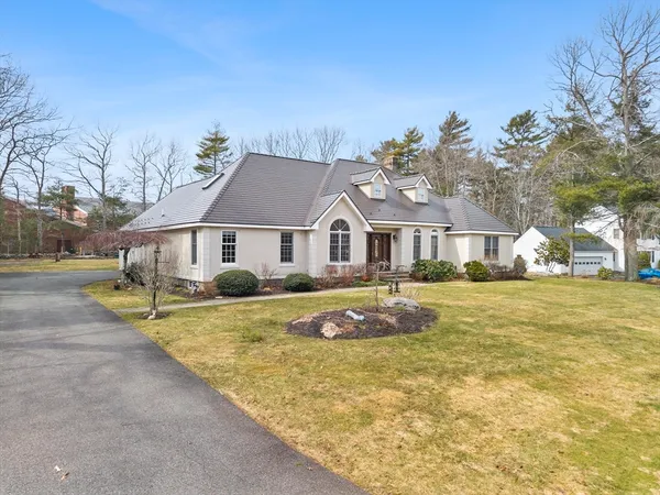$889,900 | 71 Tania Drive, Taunton, MA 02718