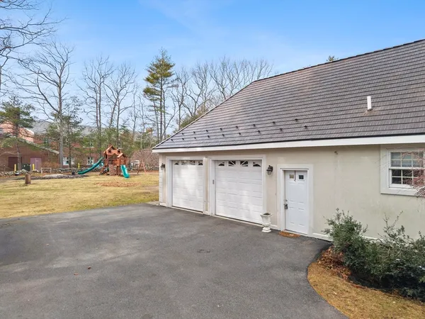 $889,900 | 71 Tania Drive, Taunton, MA 02718