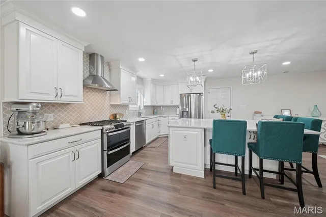 $410,000 | 1157 Lariat Trail, Ellisville, MO 63011