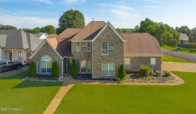 $319,900 | 7308 Wendy Way, Walls, MS 38680