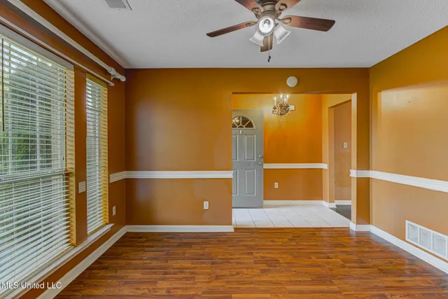 $319,900 | 7308 Wendy Way, Walls, MS 38680