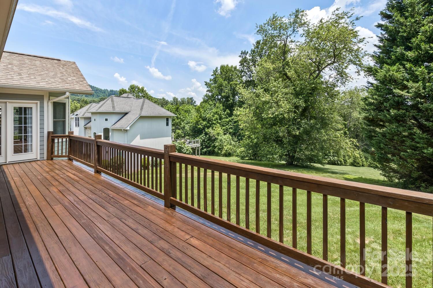 16 Devonshire Drive Mills River, NC 28759 - Photo 19 of 47