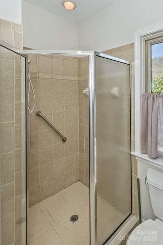 16 Devonshire Drive Mills River, NC 28759 - Photo 32 of 47