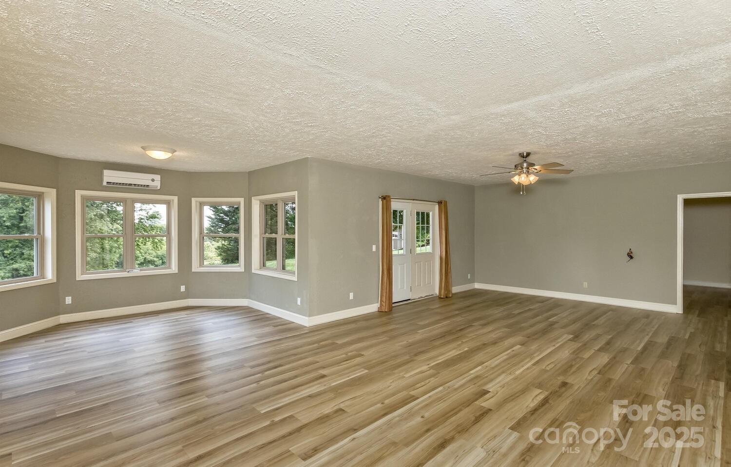 16 Devonshire Drive Mills River, NC 28759 - Photo 36 of 47