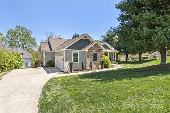 16 Devonshire Drive Mills River, NC 28759 - Photo 5 of 47