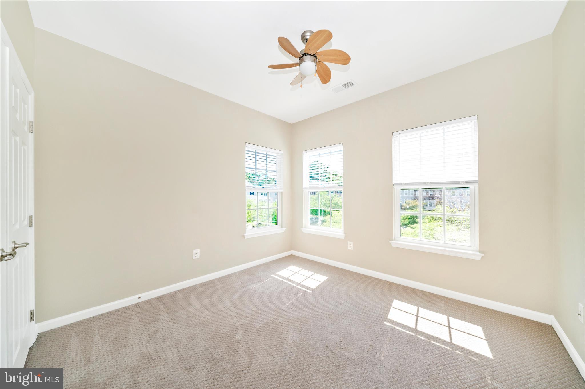 3827 Cullingworth Road Burtonsville, MD 20866 - Photo 33 of 72 Bedroom 2
