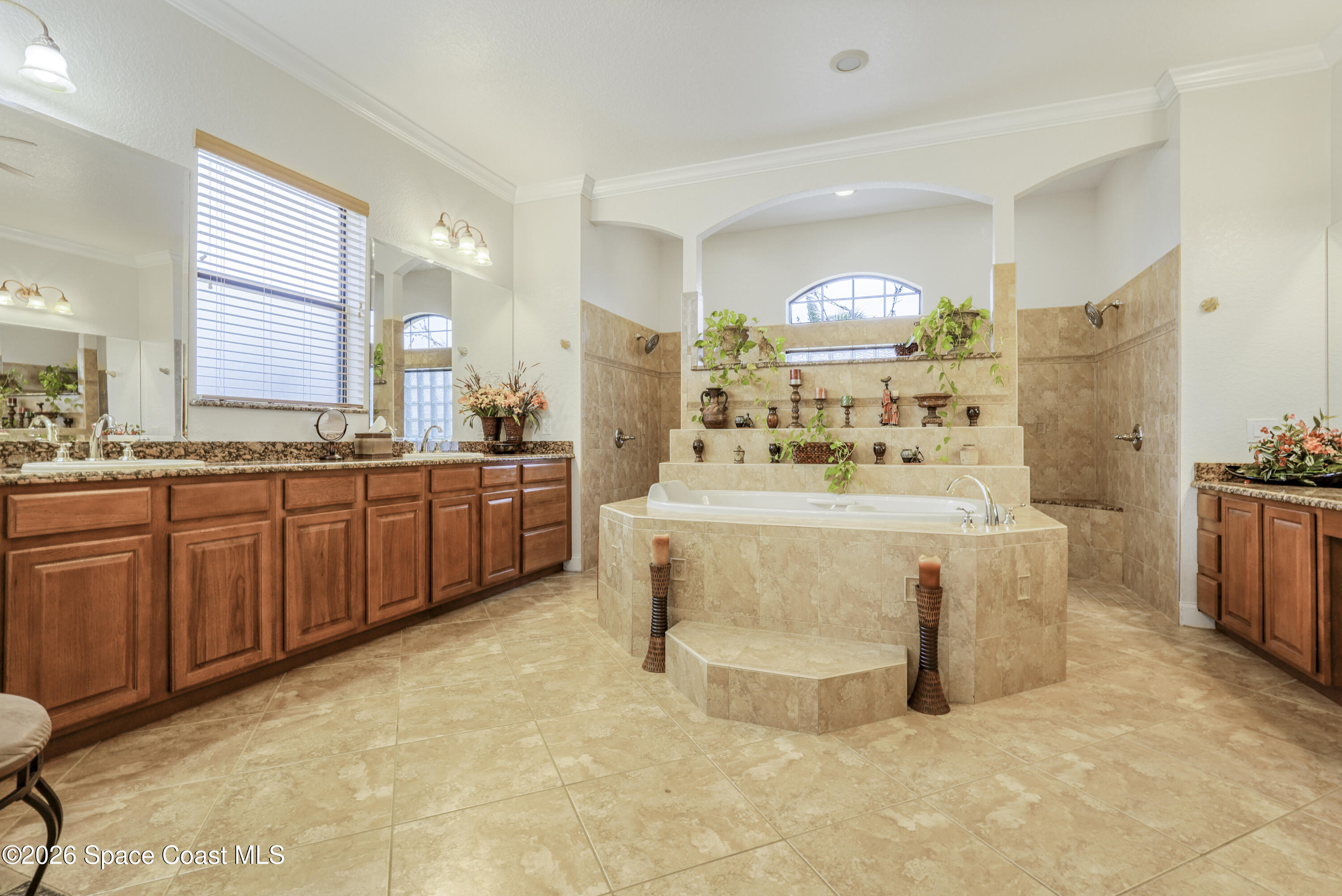 933 Hialeah Street Rockledge, FL 32955 - Photo 19 of 30 Primary Bathroom