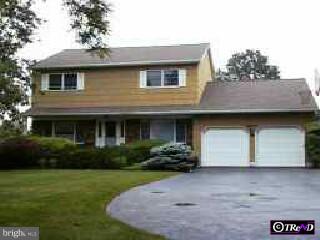 18 Welland Road Trenton, NJ 08690 - Photo 1 of 1
