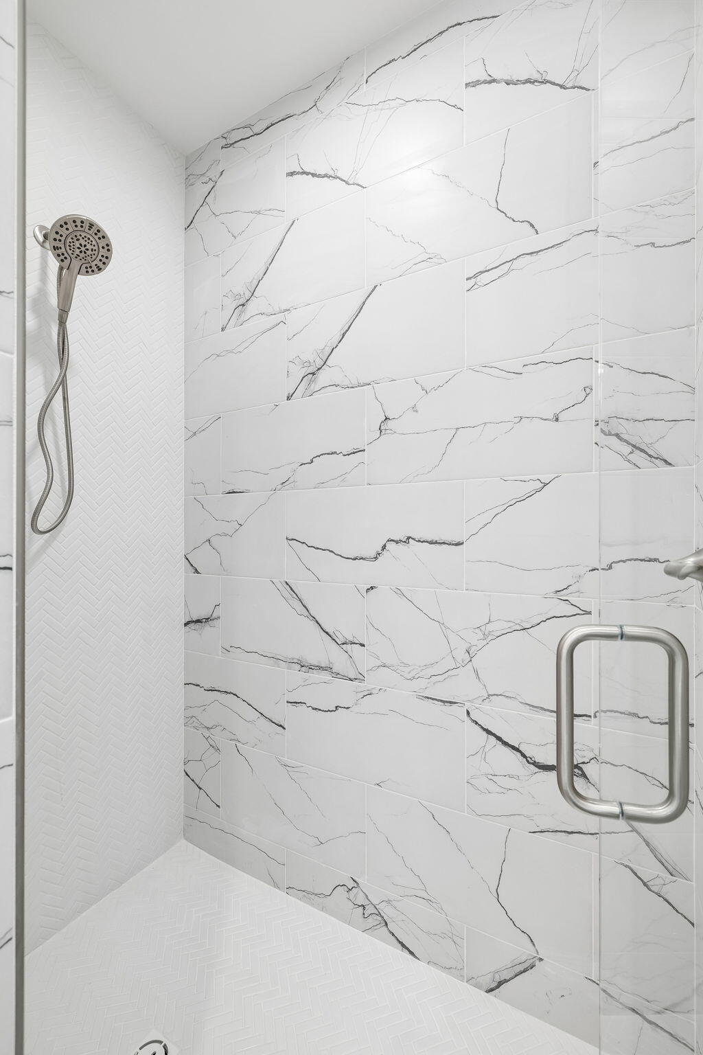 230 Inverrary Drive Destin, FL 32541 - Photo 24 of 34 Tiled Walk-In Shower