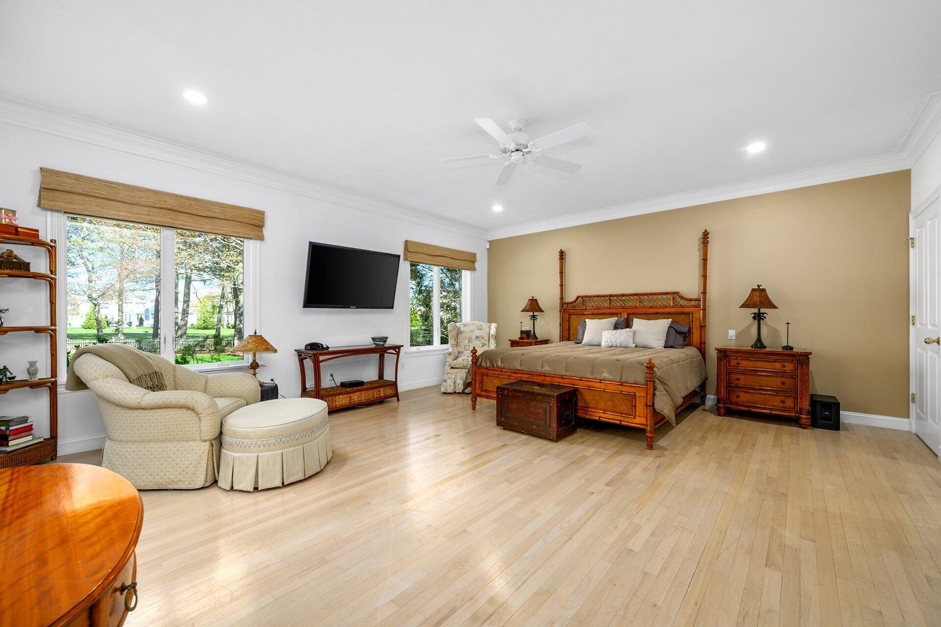 131 Dun Robin Road Mashpee, MA 02649 - Photo 11 of 28 12