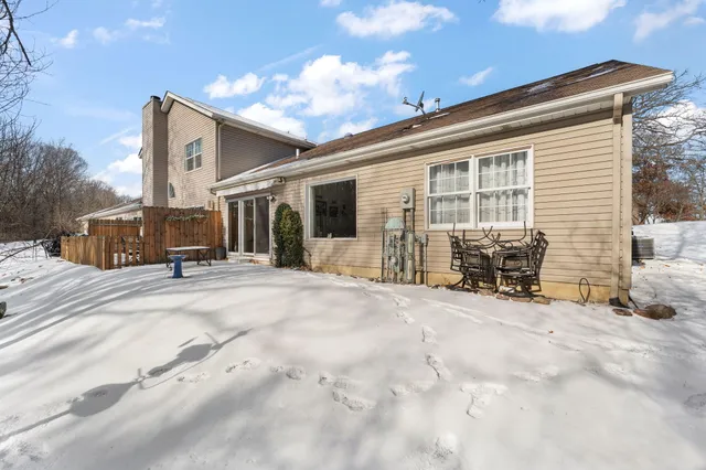 $275,000 | 11327 Kelly Drive, St. John, IN 46373