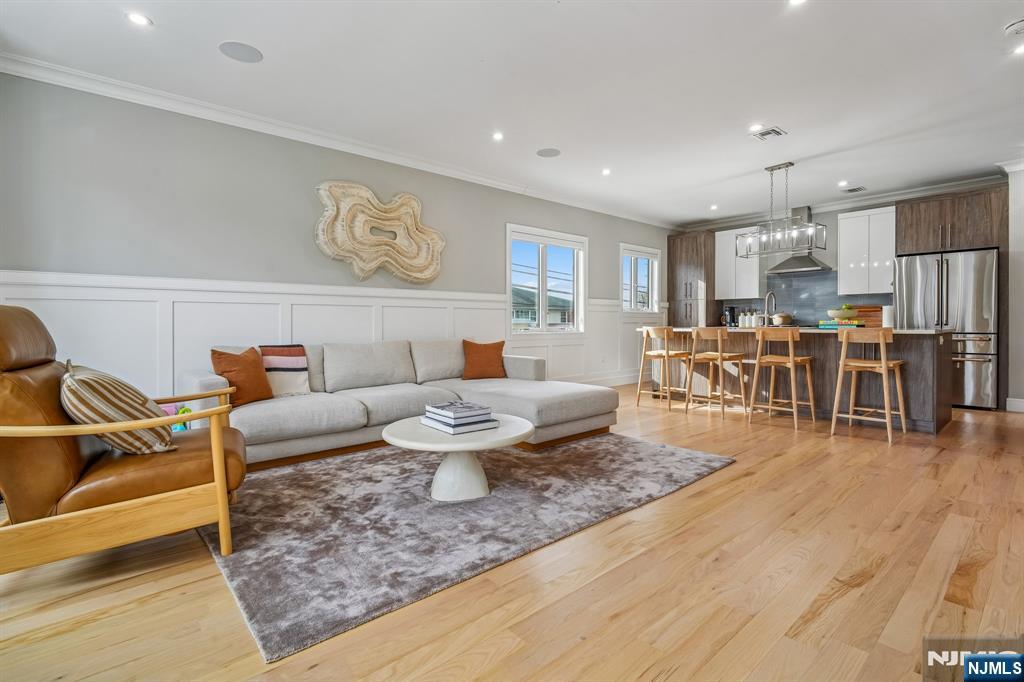 305 8th Street, Unit 2 Fairview, NJ 07022 - Photo 6 of 30