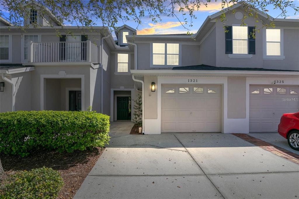 1321 Falling Star Lane Orlando, FL 32828 - Photo 1 of 37