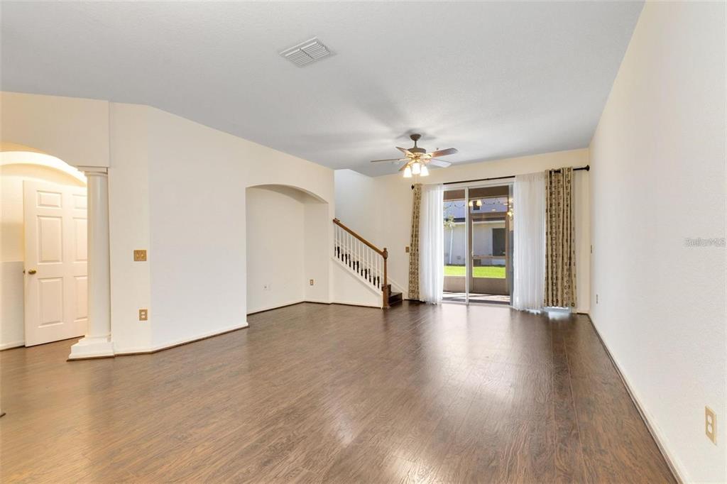 1321 Falling Star Lane Orlando, FL 32828 - Photo 7 of 37