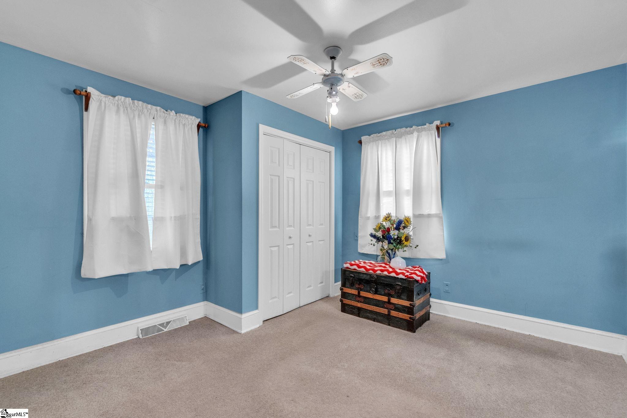 2417 East Tyger Bridge Road Greer, SC 29651 - Photo 8 of 32