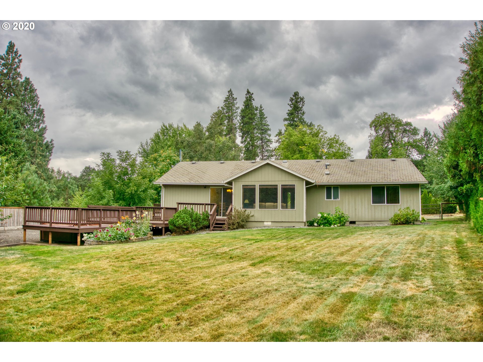 1361 Tucker Road Hood River, OR 97031 - Photo 3 of 19