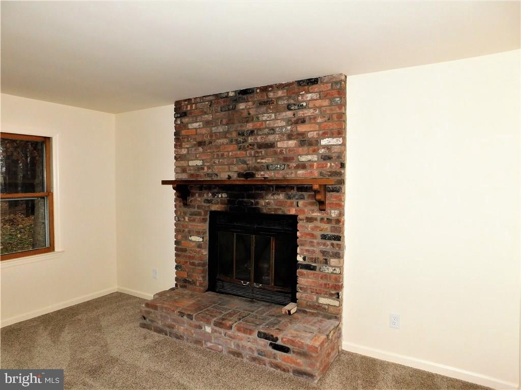 852 Patterson Road Jackson, NJ 08527 - Photo 13 of 27