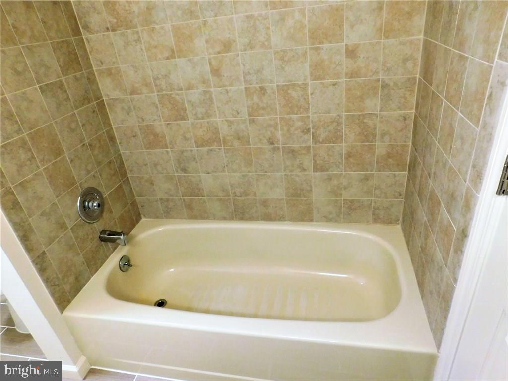 852 Patterson Road Jackson, NJ 08527 - Photo 16 of 27