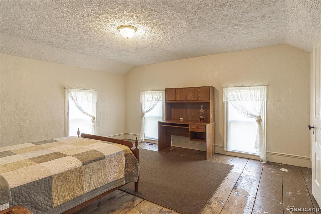 512 East Grand River Road Fowlerville, MI 48836 - Photo 18 of 23 Gallery Image 18
