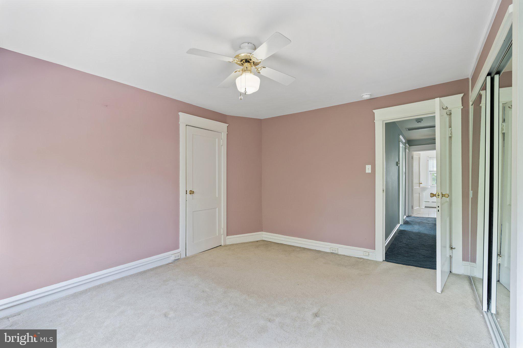 415 Spring Road Havertown, PA 19083 - Photo 15 of 28