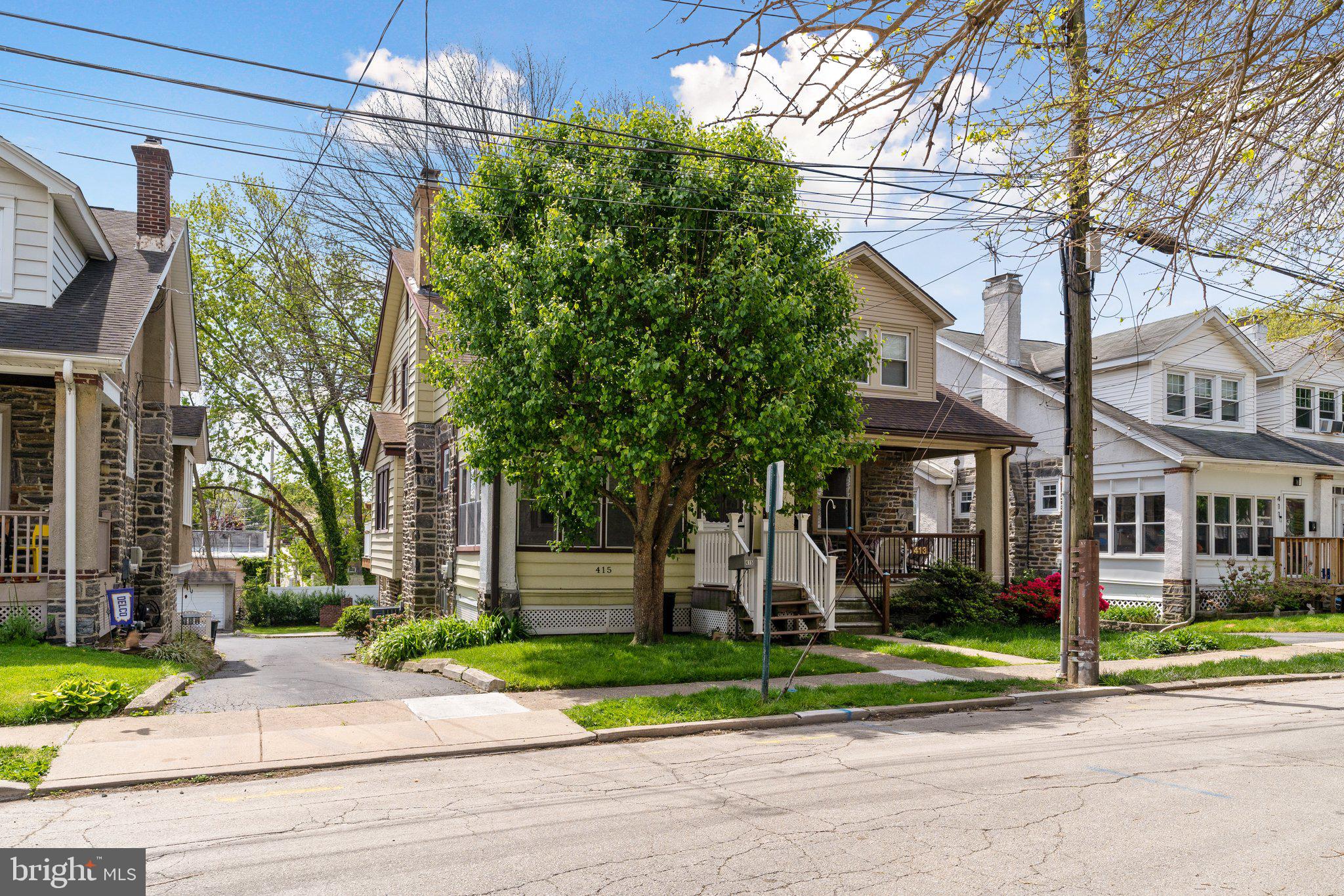 415 Spring Road Havertown, PA 19083 - Photo 2 of 28