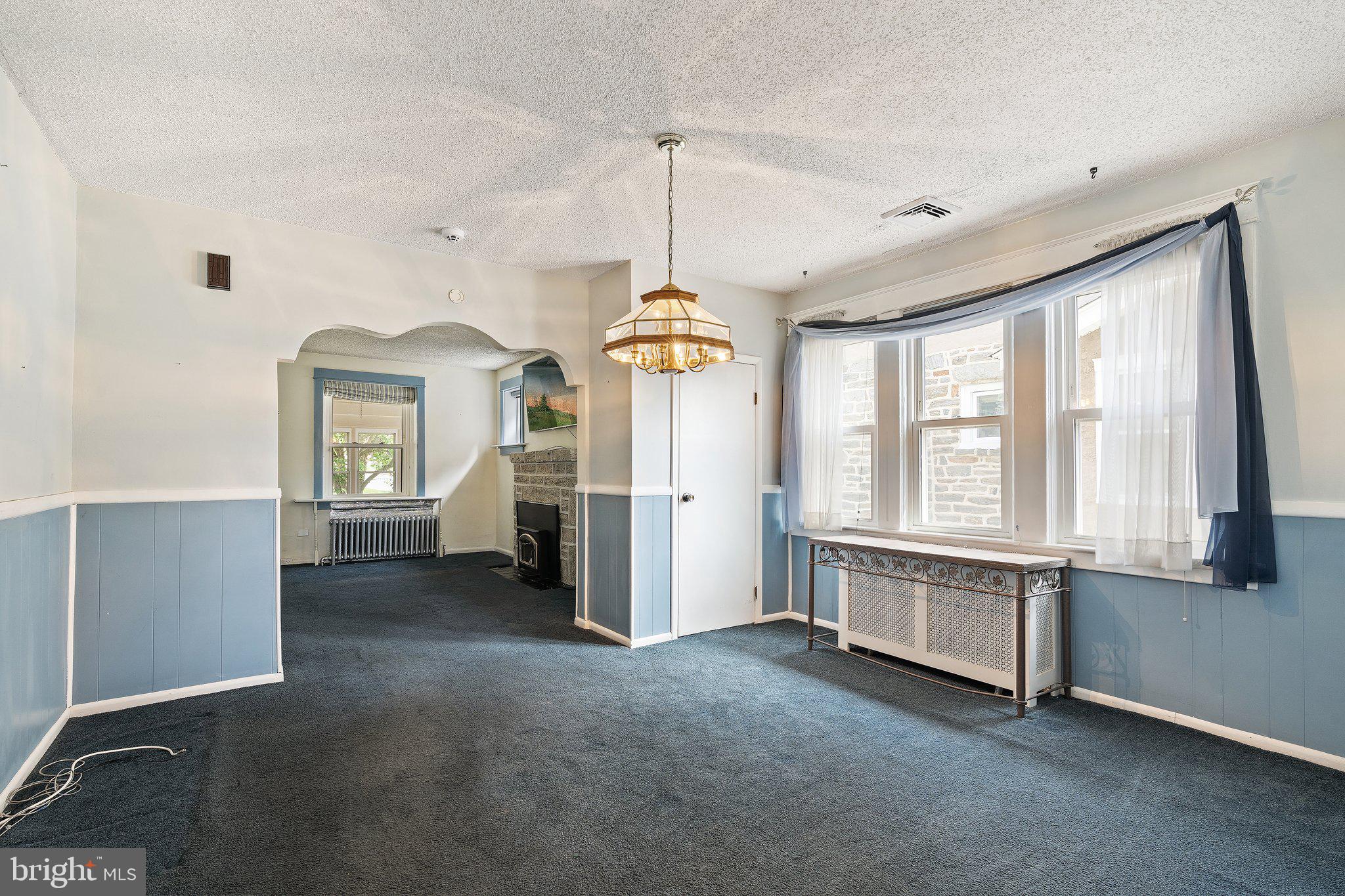 415 Spring Road Havertown, PA 19083 - Photo 9 of 28