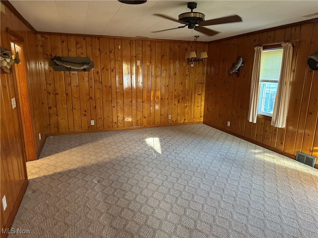 5589 Oberlin Road Amherst, OH 44001 - Photo 12 of 23