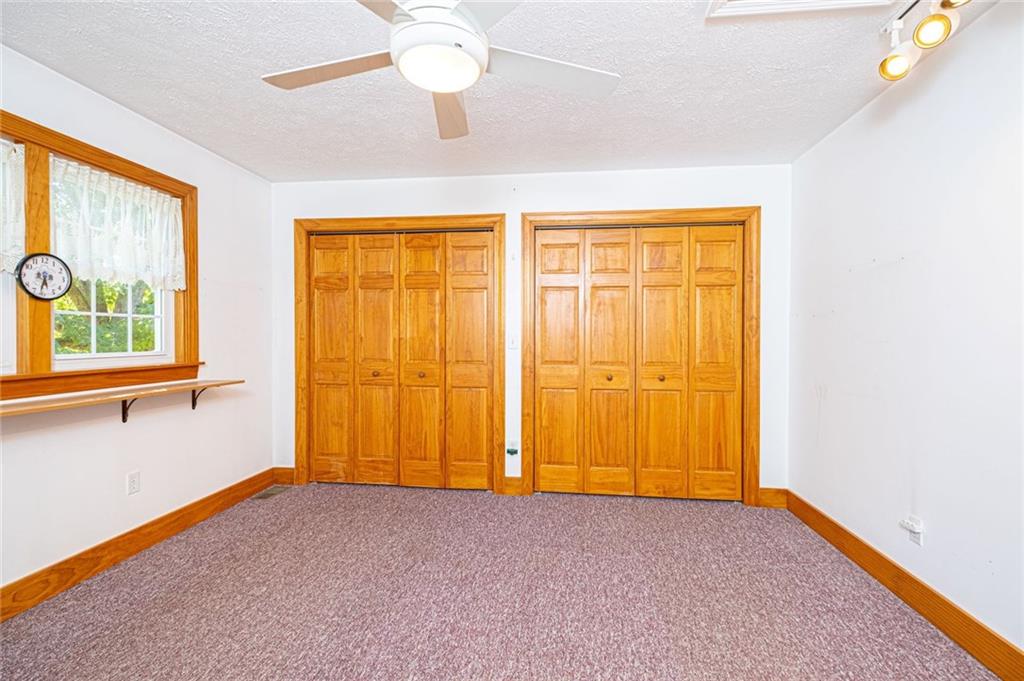 1531 Washington Road Apollo, PA 15613 - Photo 16 of 25 Bedroom 2 with large double closet.