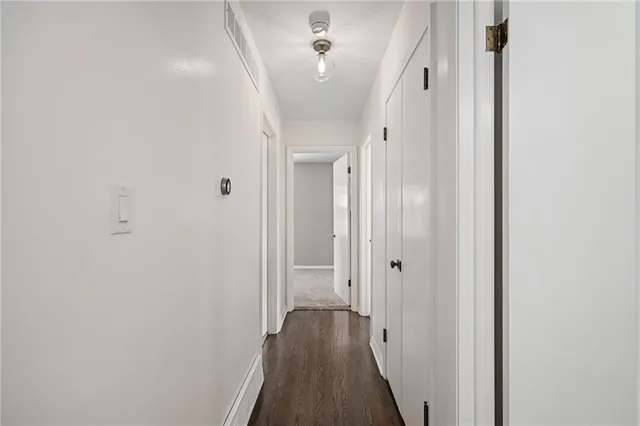 $350,000 | 7206 West 71st Terrace, Overland Park, KS 66204