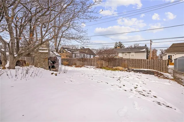 $350,000 | 7206 West 71st Terrace, Overland Park, KS 66204