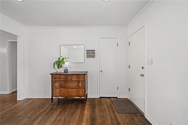 $350,000 | 7206 West 71st Terrace, Overland Park, KS 66204