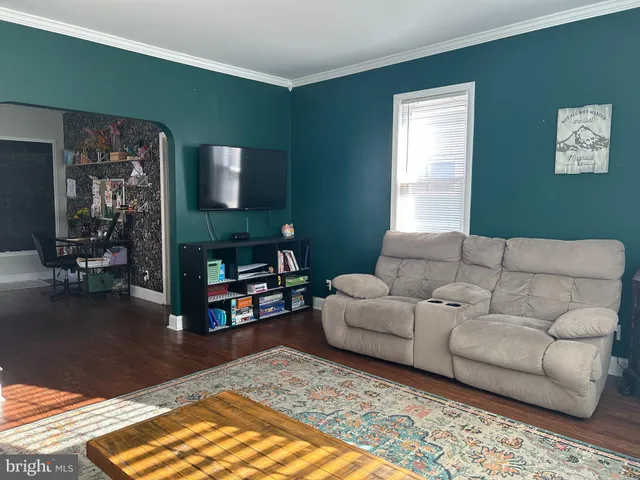 $335,000 | 123 West Madison Avenue, Magnolia, NJ 08049