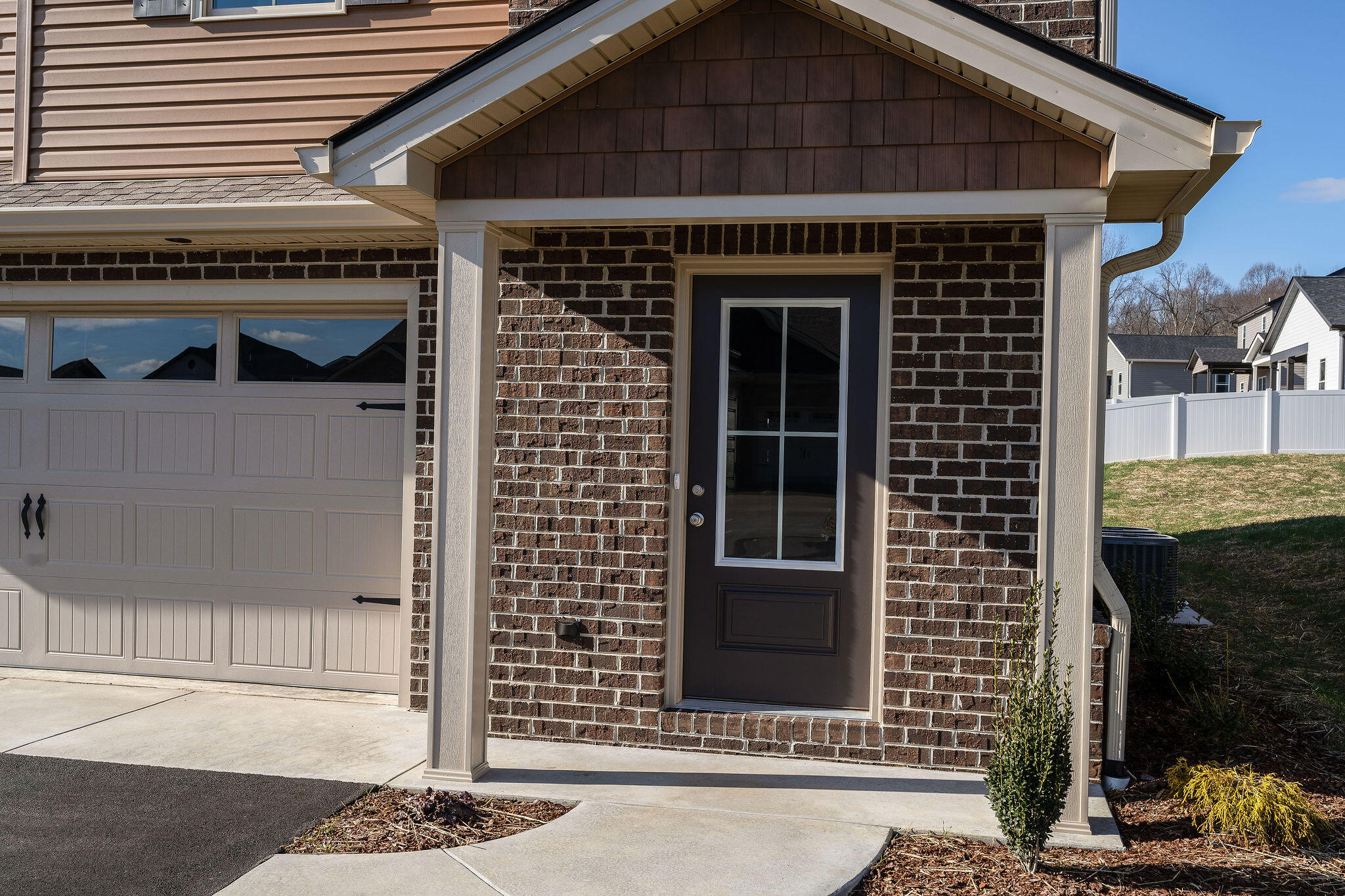 981 Riddle Ridge Jonesborough, TN 37659 - Photo 3 of 25 DSC03172-Edit