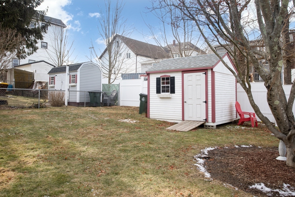 535 Jackson Street Fall River, MA 02721 - Photo 3 of 18