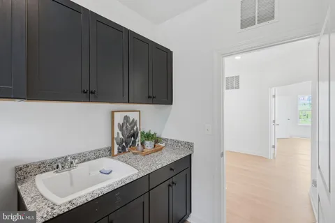 $1,000,000 | 11610 Wynnifred Place, Glenn Dale, MD 20769