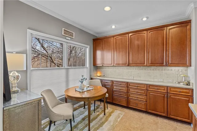 $425,000 | 11020 Charlotte Street, Kansas City, MO 64131