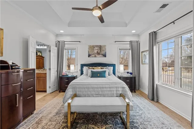 $425,000 | 11020 Charlotte Street, Kansas City, MO 64131