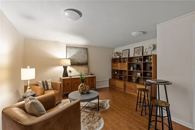 $425,000 | 11020 Charlotte Street, Kansas City, MO 64131