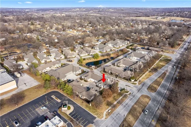 $425,000 | 11020 Charlotte Street, Kansas City, MO 64131