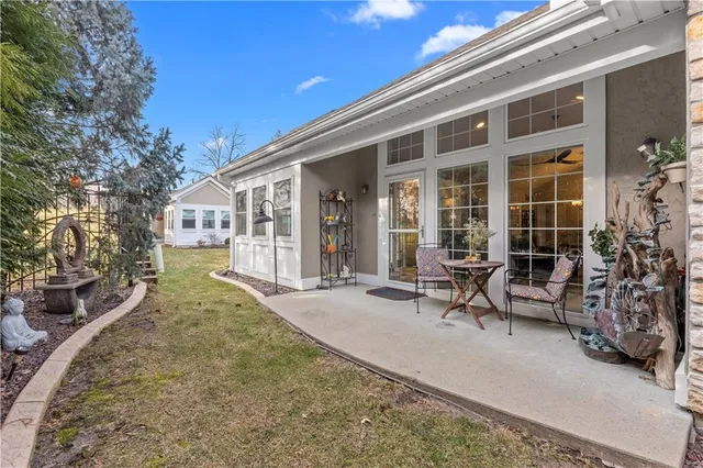 $425,000 | 11020 Charlotte Street, Kansas City, MO 64131